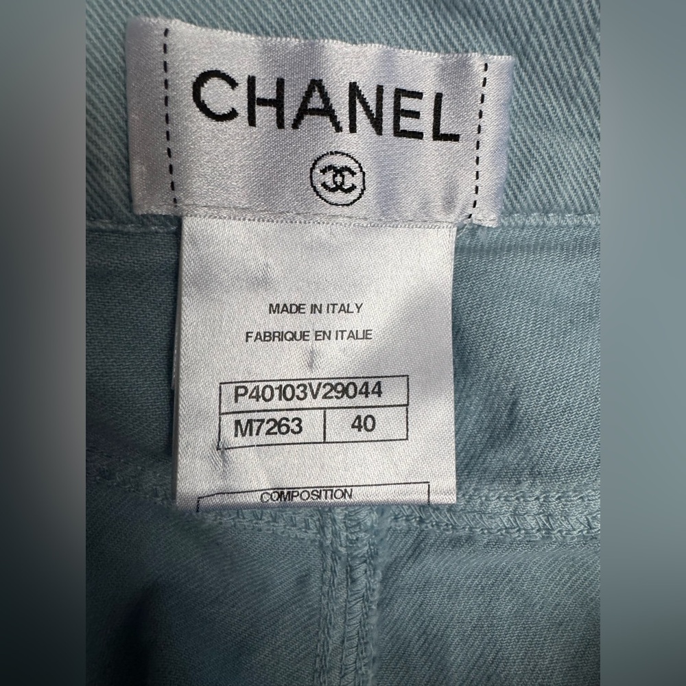 Chanel La Riviera Collection CC Logo Runway Embroidered Light Wash Cotton Jeans - Picture 7 of 11